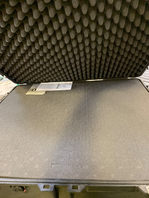 Photo 1 of Pelican 1690 Case With Foam (Black)