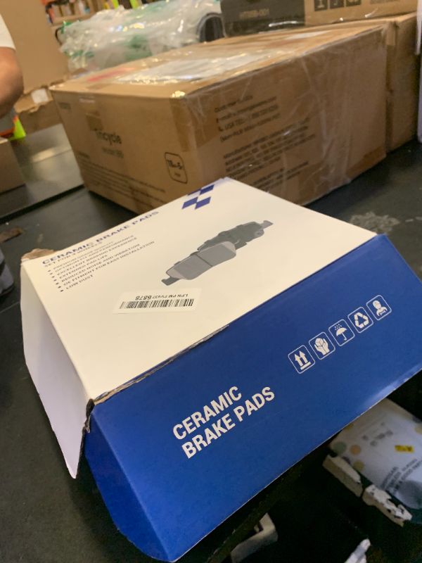 Photo 1 of Front and Rear Ceramic 8pcs Brake Pads Kits with Hardware Fit for 2005-2023 Dodge Charger Challenger Magnum 2005-2015 2017-2018 Chrysler 300 AWD