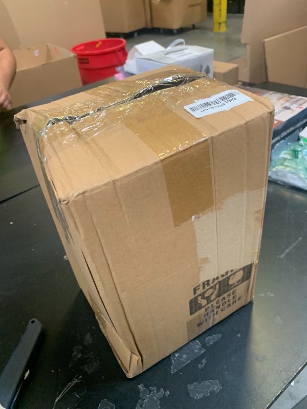 Photo 1 of 1 Gallon Square Glass Pitcher with Lid and Spout, Borosilicate Glass Carafe for Hot/Cold Drink, Water Pitchers with Handle for Fridge, Extra Large Jug for Iced Tea, Coffee, Juice, Beverage