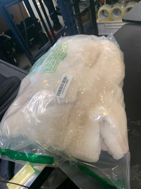 Photo 1 of Amazon Essentials Women's Oversized Teddy Sherpa Shirt Jacket, Beige Ivory Buffalo Plaid, Small