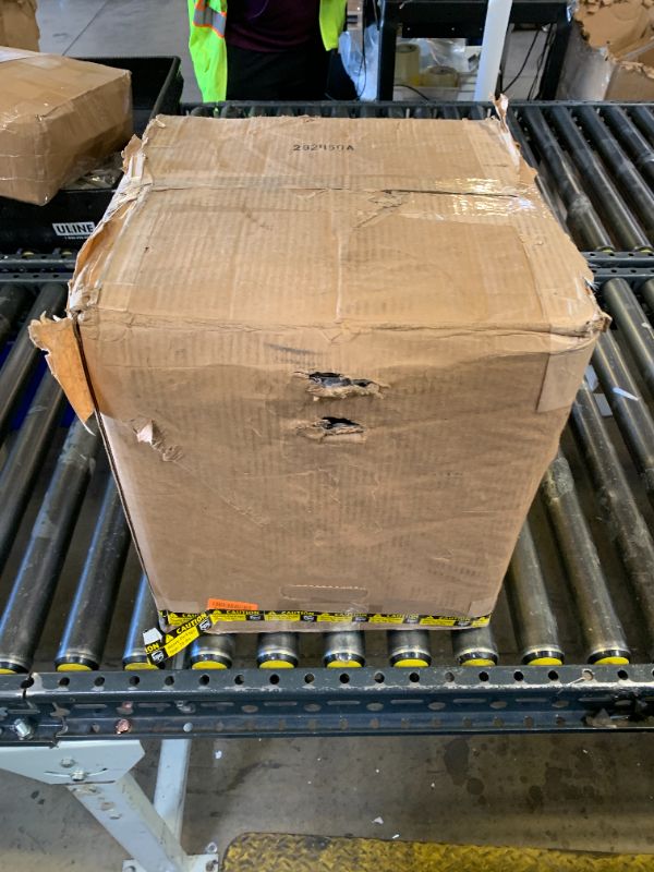 Photo 1 of R1 Concepts Front and Rear Brake Kit For 2005-2021 Chrysler 300, 2009-2021 Dodge Challenger, 2006-2021 Dodge Charger| Drilled Slotted Brake Rotors| Ceramic Brake Pads and Rotors Kit