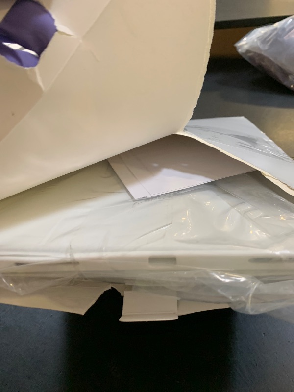 Photo 1 of BLOSOMEET Clear Magnetic Keyboard Case for iPad Pro 13 Inch (M5/M4, 2025/2024), 7-Color Backlight & Native Gesture Trackpad & Kickstand, Lift Top Detachable Protective Cover with Pen Holder, White