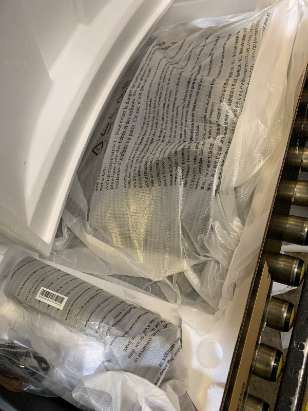 Photo 1 of msi MAG 321CUP QD-OLED 32-inch 3840 x 2160 (UHD) Computer Monitor, 165Hz, Adaptive-Sync, HDMI, DP Port, VESA Mountable, Tilt, Speaker, 0.03ms, Black