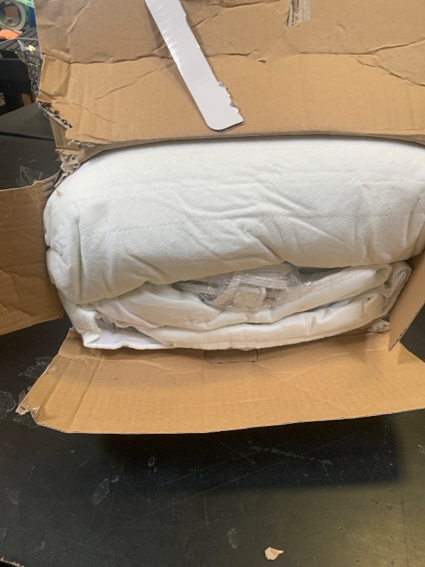 Photo 1 of Heated Mattress Pad King Size Quilted Zone Heating Electric Bed Warmer Luxury Comfort Heat Mattress Pad Cover Dual Controller?10 Heat Setting | 1-12 Hours Auto Shut Off | with 8-21 Inch Deep Pocket?