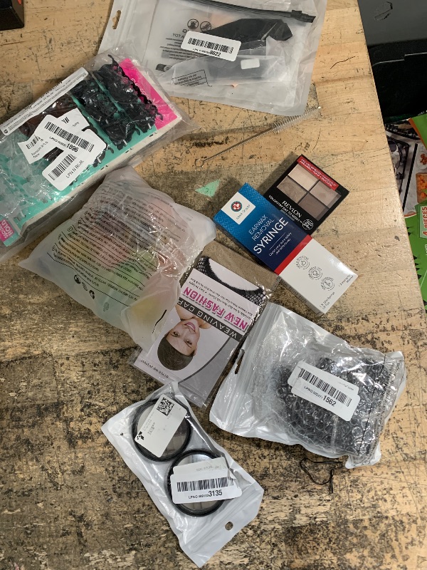 Photo 1 of ** 8 ASSORTED MISC ITEMS 