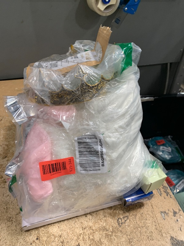 Photo 1 of ** SOLD AS IS BUNDLE OF MISCELLANEOUS AND SORTED GOODS **