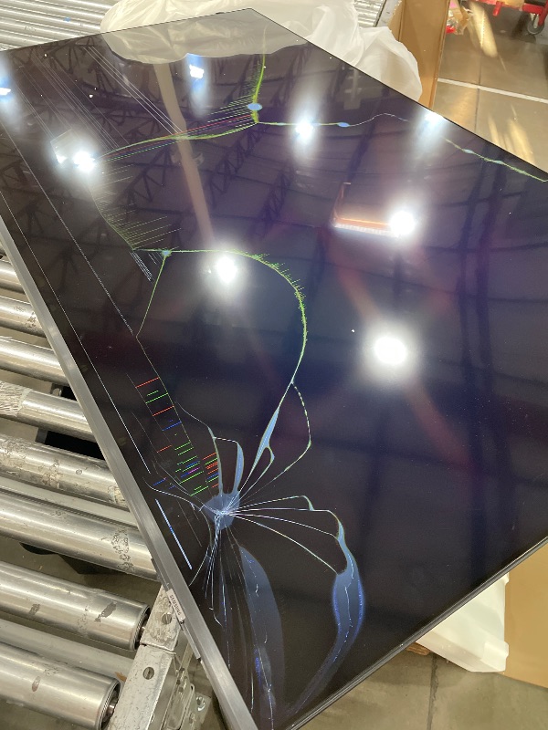 Photo 1 of (broken screen)(sold for parts) Samsung 65-Inch Class Crystal UHD U8000F 4K Smart TV (2025 Model) Endless Free Content, Crystal Processor 4K, MetalStream Design, Knox Security, Alexa Built-in