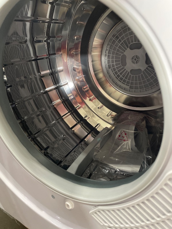 Photo 1 of (tested)(functional) BLACK+DECKER BCED37 Compact Dryer for Standard Wall Outlet, Small, 4 Modes, Load Volume 13.2 lbs., White