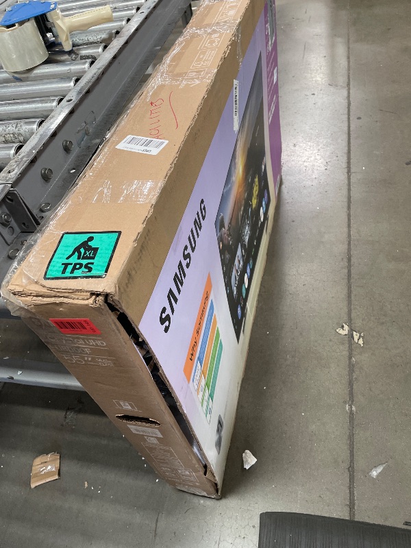 Photo 1 of (broken screen)(see images) Samsung 55-Inch Class Crystal UHD U8000F 4K Smart TV (2025 Model) Endless Free Content, Crystal Processor 4K, MetalStream Design, Knox Security, Compatible with Alexa