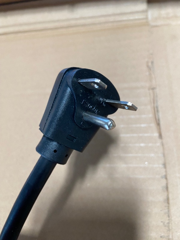 Photo 1 of (damaged)(see all images) JET Black 8-Inch Jointer, Helical Cutterhead, 2 HP, 230V 1Ph (JWJ-8HH-BLK)