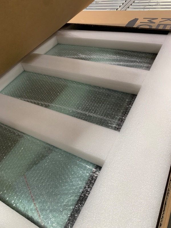 Photo 1 of (see all images) KEMIMOTO Front Full Glass Windshield Compatible with Can-Am Maverick R X RS Max X 2024-2026, DOT Approved Laminated Safety Glass, Scratch Resistant Than Polycarbonate, Includes Manual Wiper