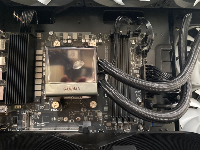 Photo 1 of ***SEE NOTES*** ZOTAC MEK Gaming PC Desktop, NVIDIA GeForce RTX 5090 32GB GDDR7, AMD Ryzen 7 9700X Up to 5.5GHz, 32GB DDR5, 2TB NVMe SSD, 1200W 80+ Gold PSU, WiFi 7, Windows 11 Pro