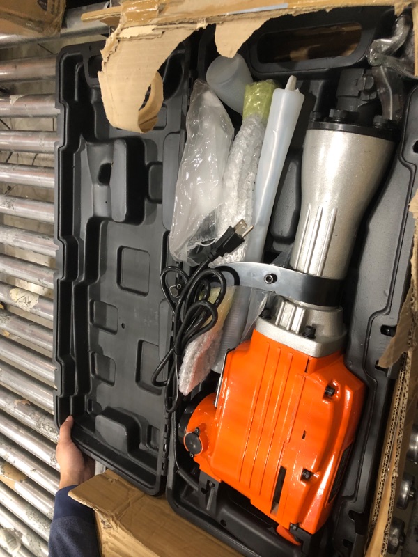 Photo 1 of **MISSING ONE PIECE**VEVOR Demolition Jack Hammer, MAX 2200W Electric Jackhammer Heavy Duty, 1400 BPM Concrete Breaker 4pcs Chisels Bit Chipping W/Case, Gloves