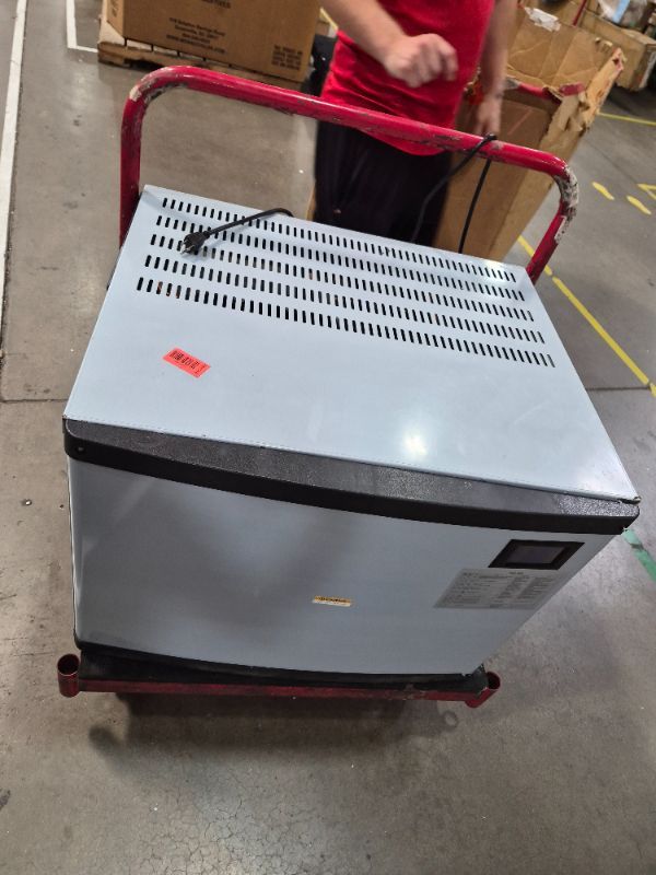 Photo 1 of **************Missing BOTTOM Unit********************Towallmark Commercial Ice Maker Machine 550Lbs/24H, Industrial Ice Machine, 440Lbs Storage, Ice Ready in 8-15 min, Stainless Steel Ice Maker for Bar/Cafe/Restaurant/Business