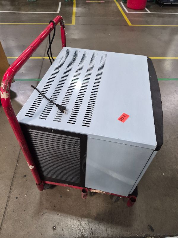 Photo 1 of **************Missing BOTTOM Unit********************Towallmark Commercial Ice Maker Machine 550Lbs/24H, Industrial Ice Machine, 440Lbs Storage, Ice Ready in 8-15 min, Stainless Steel Ice Maker for Bar/Cafe/Restaurant/Business