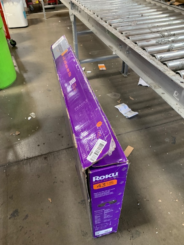 Photo 1 of (damaged for parts) Roku Smart TV – 43-Inch Select Series, 4K HDR TV – RokuTV with Enhanced Voice Remote – Flat Screen LED Television with Wi-Fi for Streaming Live Local News, Sports, Family Entertainment