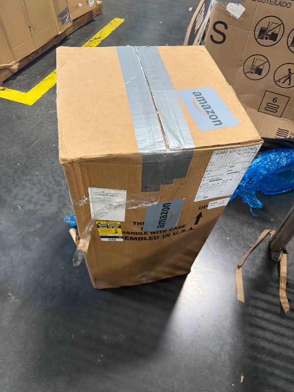 Photo 1 of ** SOLD AS IS NO REFUND/RETUEN SEE COMMENTS
IRON Pro 2 Combination water softener iron filter Fleck 5600SXT digital metered valve for whole house (80,000 Grains, Almond)