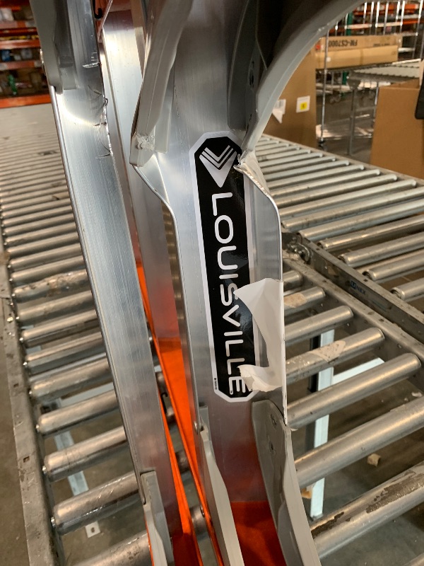 Photo 1 of ******DENTED HAS B EED USED!!!!FINAL SALE!!!Louisville Ladder 6-Foot Fiberglass Step Ladder, 300-Pound Load Capacity, Type IA, FS1506