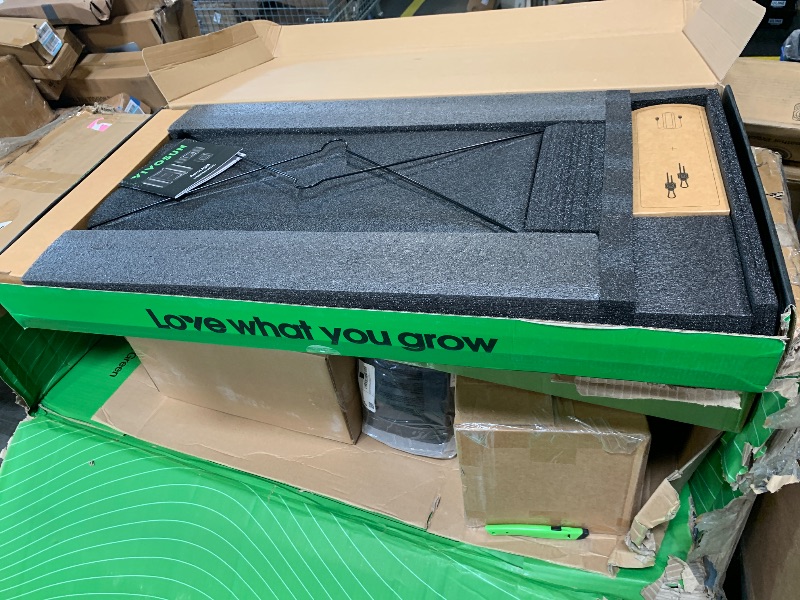 Photo 1 of ***FACTORY SEALED****
VIVOSUN Smart Pro Grow Tent Kit 4×4 Complete Smart Grow System WiFi-Integrated Automatic Control GrowHub E42A+, 2-in-1 Tunable Spectrum LED Grow Light, 360° Ventilation & Circulation Control System