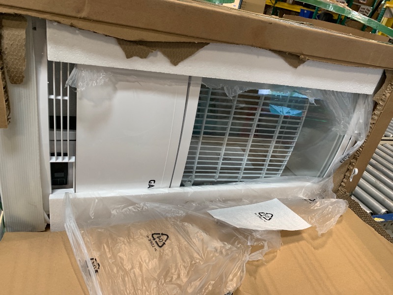 Photo 1 of ****FACTORY SEALED****
PeakPursuit Commercial Refrigerator 8.8 Cu.ft, Upright Beverage Display Cooler with Glass Door, LED Lighting, Adjustable Shelves, Casters, Merchandiser Fridge for Cafe, Bar, Retail, White