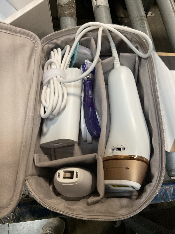 Photo 1 of ***NOT WORKING*** Braun IPL, Silk·Expert Pro 5, IPL Hair Removal for Women and Men, Permanent Laser Hair Reduction At-Home, 2 Heads, Pouch, Venus Razor, IPL5157
