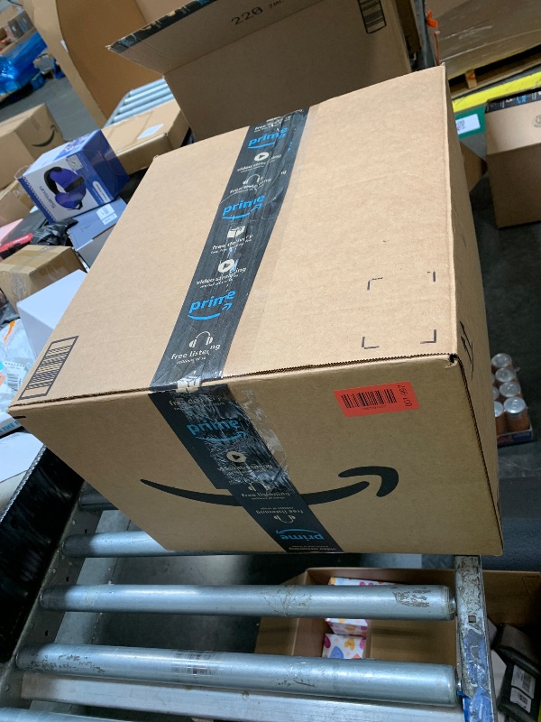 Photo 1 of *** HOLIDAY *** Nellis Variety Box: Medium | See Notes for Details