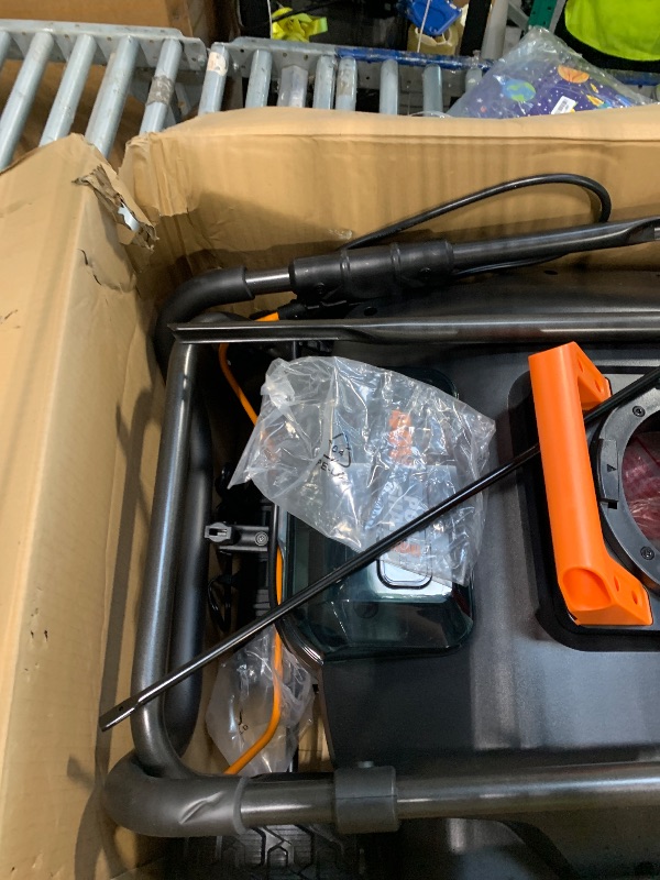 Photo 1 of ***FOR PARTS ONLY - MISSING PIECES/ NON FUNCTIONAL - AS IS NO RETURNS SALE FINAL*** WORX 40V 20" Cordless Snow Blower, Electric Snow Thrower for 6-Car Driveway, Snow Removal with Brushless Motor, 2 × 4.0 Ah Batteries & Charger Included, WG471
BROKEN PART