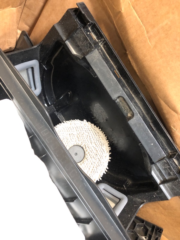 Photo 1 of ** VERY USED/ DAMAGE/ NO RETURNS** roborock Qrevo S5V Robot Vacuum and Mop, FlexiArm Edge Mopping, 12,000Pa Suction, Dual Zero-Tangle System, Smart Obstacle Avoidance, 10mm Mop Lifting, Auto Mop Washing&Drying, Self-Emptying&Refilling