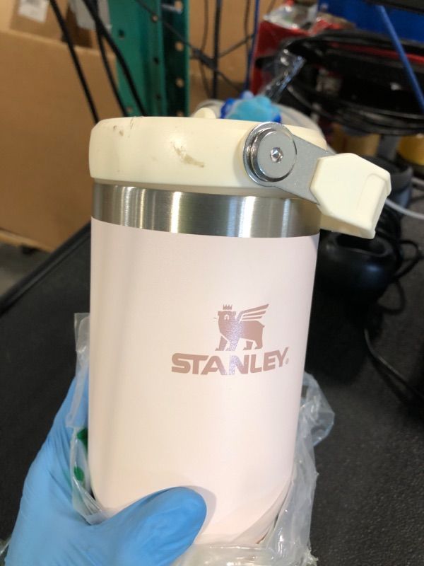 Photo 1 of ** no straw**
STANLEY IceFlow Flip Straw Tumbler with Handle 30 oz | Twist On Lid and Flip Up Straw | Leak Resistant Water Bottle | Insulated Stainless Steel |BPA-Free | Rose Quartz
