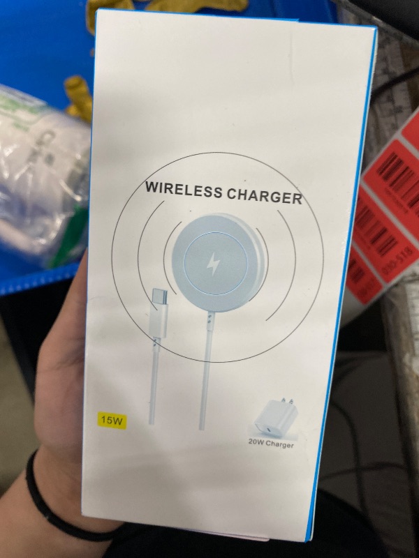 Photo 1 of [Apple MFi Certified]Magnetic Wireless Charger Apple Mag Safe Charger,15W 6FT Fast Wireless Charging Pad for Apple iPhone 16 Pro Max/16 Pro/16 Plus/15 Pro Max/14/13/12/AirPods3/2/Pro/Pro2,Charging Pad
