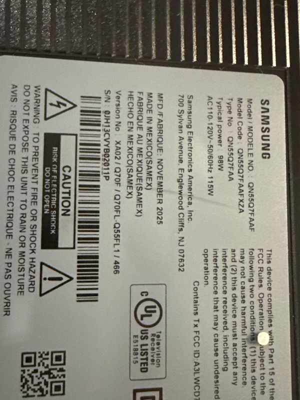 Photo 1 of (dock piece , used parts only)  All-in-One Dock, Triple Anti-Tangle System for Home