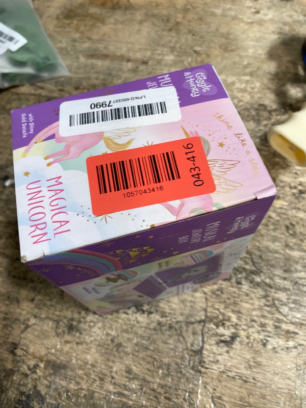 Photo 1 of ***DOESN'T PLAY MUSIC*** Giggle & Honey® Musical Jewelry Box for Girls - Kids Jewelry Box, Unicorn Toys for Girls 4-6, Unicorn Gifts