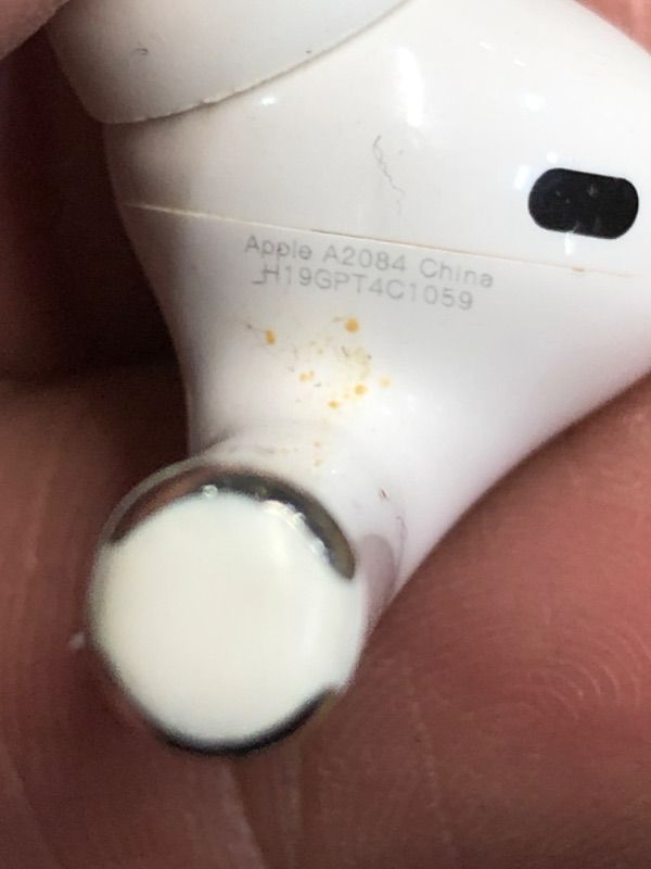 Photo 1 of **NOT ORIGINAL PACKAGING HEAVILY USED DIRTY**
Apple AirPods Pro - 1st Gen (Renewed)