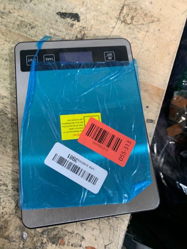 Photo 1 of *************Missing charger*************
BakFee Food Scale - 15kg/33lb Rechargeable Digital Kitchen Scale with Full-View LCD Display, Grams and Ounces, Type-C or Batteries, Easy Clean Stainless Steel, for Baking, Cooking & Meal Prep, Black