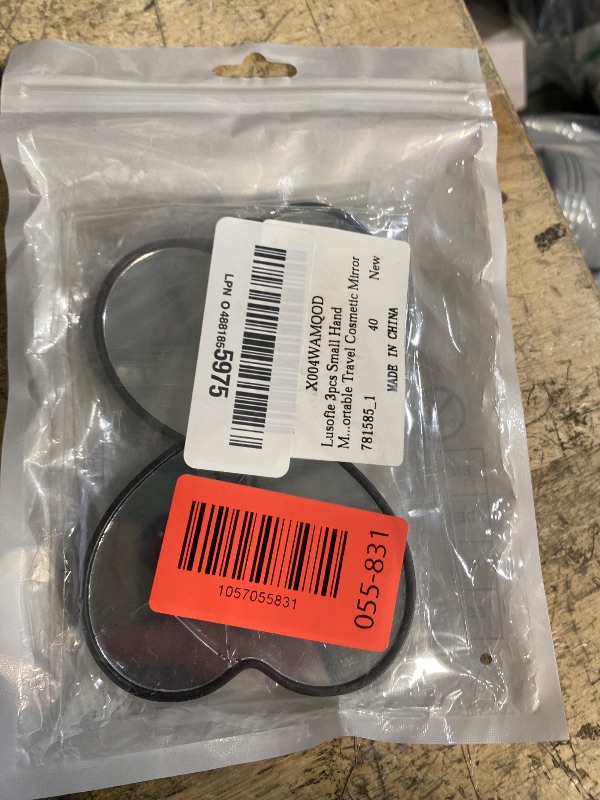 Photo 1 of **only two**Lusofie 3pcs Heart Shaped Hand Held Mirrors with Handle Drop Resistant - Small Hand Mirror - Portable Travel Cosmetic Mirror