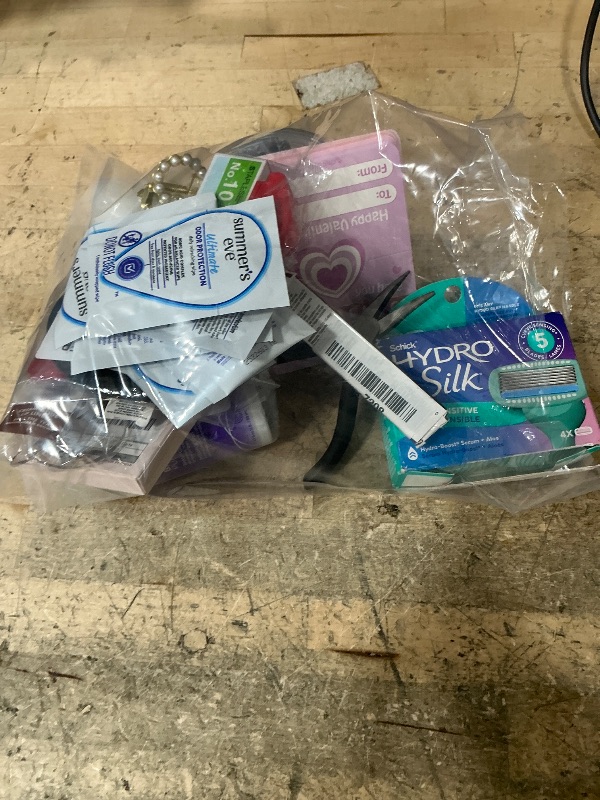 Photo 1 of **FINAL SALE 18 ASSORTED MISC ITEMS 