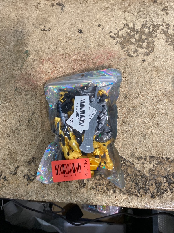 Photo 1 of ***MISSING ASSEMBLY PIECES*** T13 3D Action Figure Set (Assembly Completed) 2 Pcs, 3D Printed Multi-Jointed, Titan 13 Action Figures, Multi-Articular Lucky Mobile Robot Nova,Desktop Decorations for Game Lovers Toys (Sliver Gold)