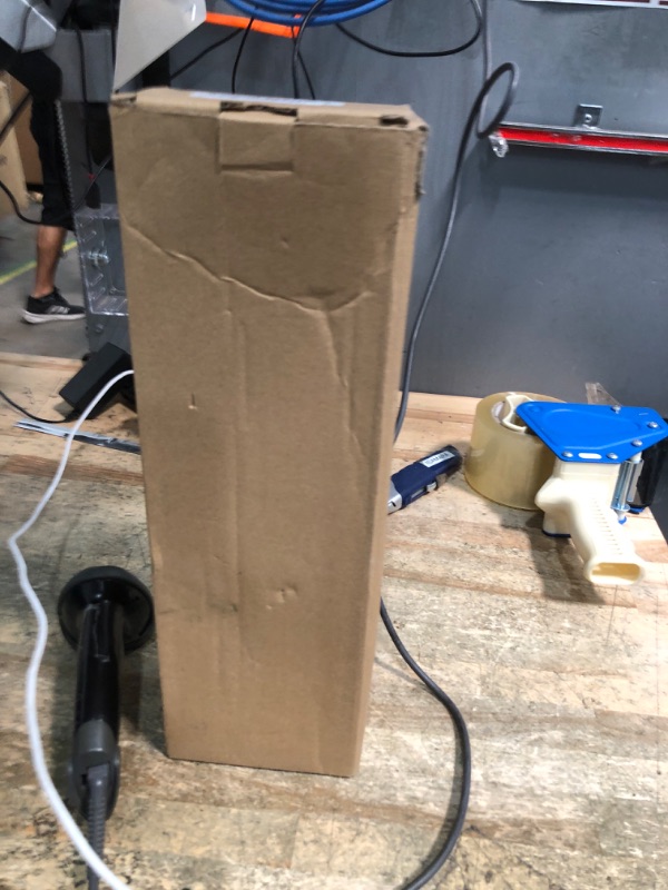 Photo 1 of ?18W?6500K?Cordless LED Work Light Compatible with Dewalt 20v Battery, Portable Flashlight Lamp SOS Mode Strobe Light with USB Charging for Outdoor Camping, Workshop, Job Site, Car Repair (NO Battery)