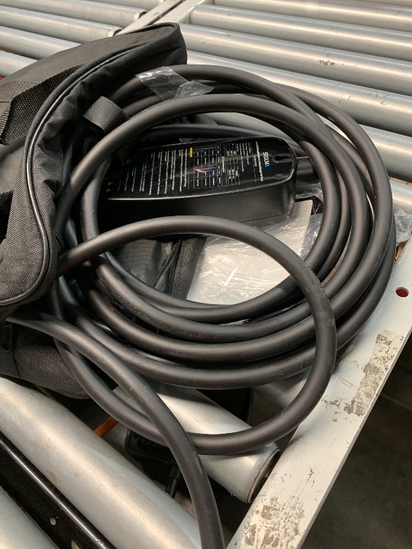 Photo 1 of (used)(see images) SEGUMA Level 1/2 Tesla Charger, 12A/16A, 25ft Extension Cable, Dual Voltage 240V NEMA 6-20 Plug & 120V NEMA 5-15 Adapter