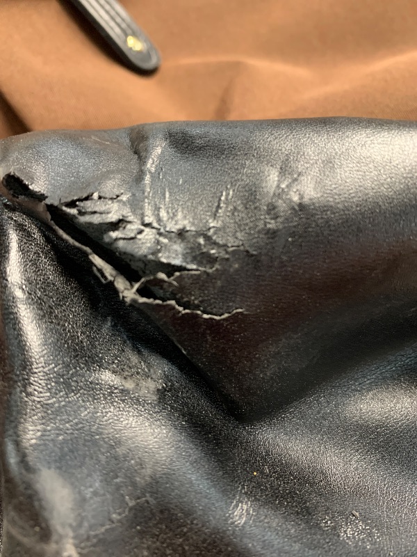 Photo 1 of (used)(damaged)(see images) LOVEVOOK Travel Laptop Backpack Women, 15.6 Inch Anti-theft Laptop Bag with USB Port, Fashion Waterproof Computer