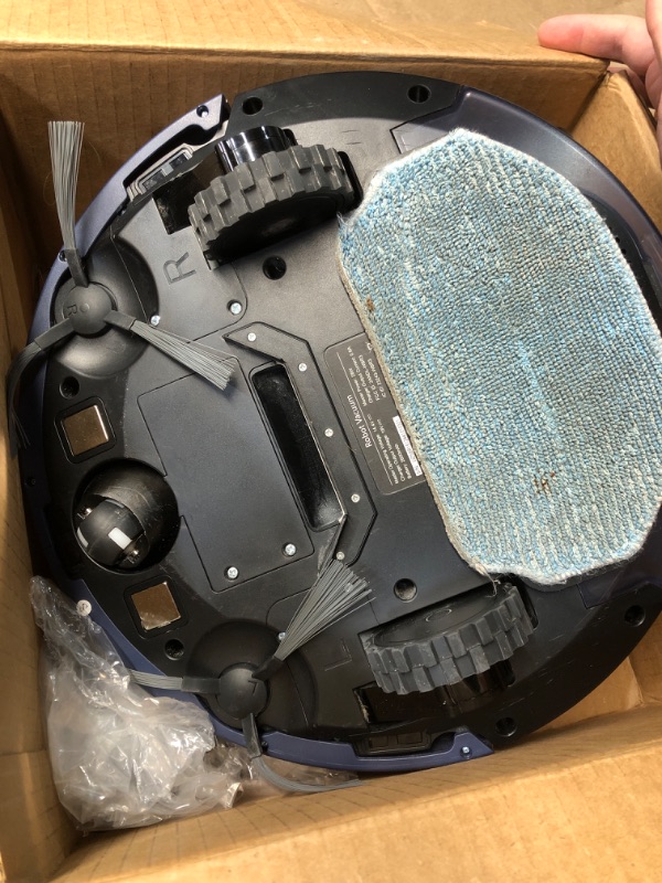 Photo 1 of (PARTS) (ITEMS DOENS'T FUNCTION) (HEAVILY USED) ZC WAS Robot Vacuum and Mop Combo, 2-in-1 Robot Vacuum Cleaner, Perfect for Pet Hair, Hard Floor and Carpet, Anti-Bump, Anti-Fall, App, Voice and Remote Control
