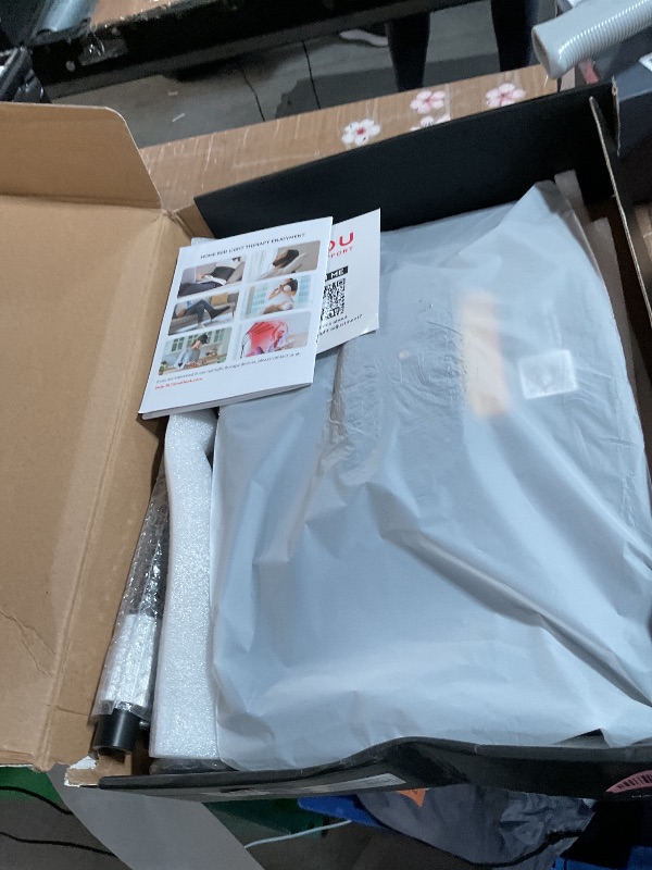 Photo 1 of ***for parts only****
Red Light Therapy for Face and Body, Red Infrared Light Therapy Lamp with Stand Led 660nm Red Light-Therapy& 850nm Infrared Light Device for Body