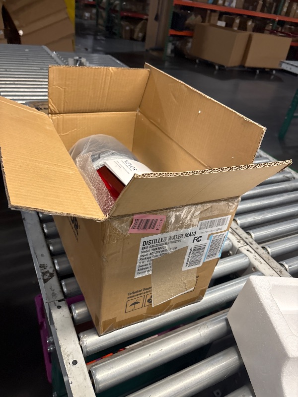 Photo 1 of **PARTS ONLY***VEVOR Water Distiller, 4L 1.05 Gallon Pure Purifier Filter for Home Countertop, 750W Distilled Maker, Stainless Steel Interior Machine to Make Clean Water, Red