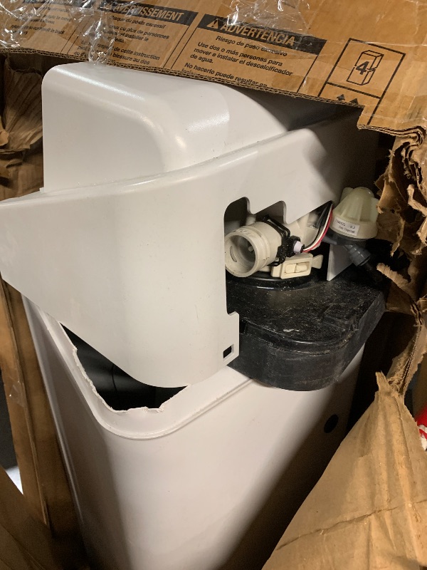Photo 1 of (used)(incomplete)(see all images) Kenmore Elite 520 Hybrid Water Softener & Whole House Filtration System | NSF Certified | Reduces Hard Water and Chlorine Taste