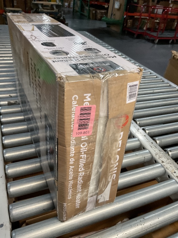 Photo 1 of ***(MAJOR DAMAGE/ SEE NOTES)***PELONIS PHO15A2AGB, Basic Electric Oil Filled Radiator,black space heater, 26.10 x 14.20 x 11.00