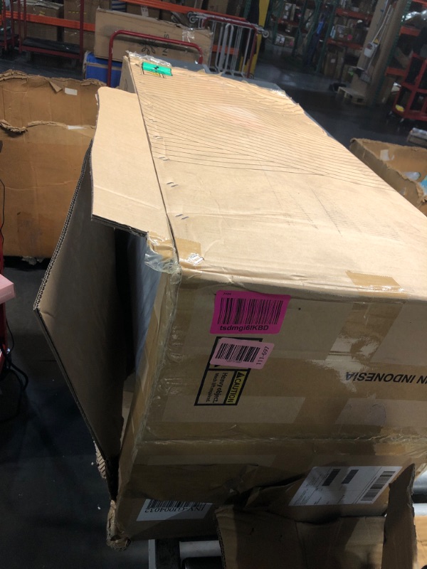 Photo 1 of 
ZINUS 12 Inch Queen Green Tea Memory Foam Mattress [New Version], Fiberglass free, Medium Firm Feel, Zoned Pressure Relief, Certified Safe Foams