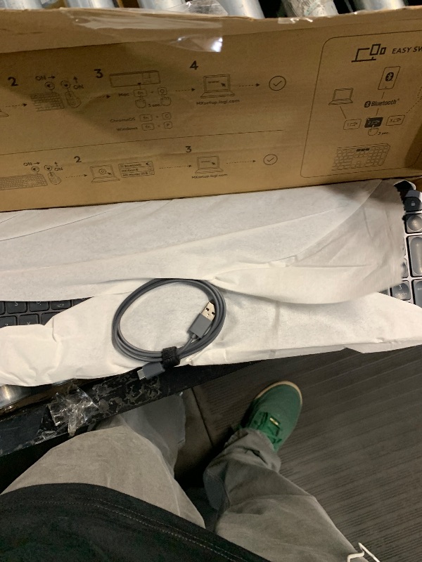 Photo 1 of Logitech MX Keys Combo for Business | Gen 2, Full Size Wireless Keyboard and Wireless Mouse, with Keyboard Palm Rest, Bluetooth, Logi Bolt, Quiet Clicks, Windows/Mac/Chrome/Linux - Graphite