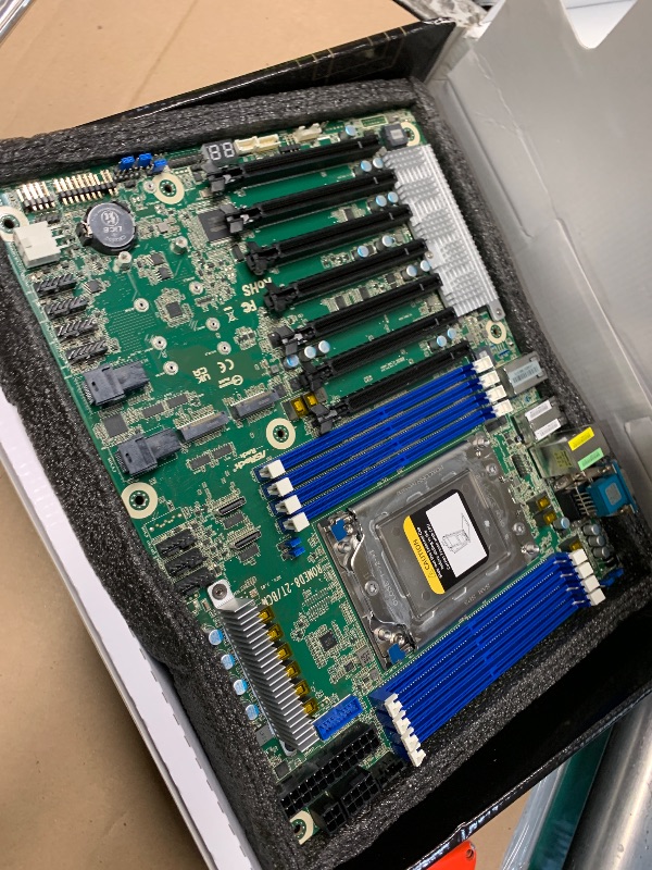 Photo 1 of **CPU PINS BENT**Asrock Rack ROMED8-2T/BCM ATX Server Motherboard AMD EPYC™ 7003 (with AMD 3D V-Cache™ Technology*)/7002 Series Processors SP3 (LGA 4094) Dual 10GbE