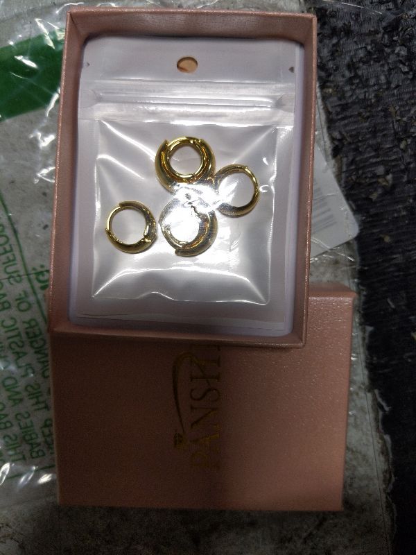 Photo 1 of 3Pairs Gold Hoop Earrings Set for Women Trendy Chunky Huggie Dainty Earring Jewelry for Women Teens (Gold - 3 Pairs)