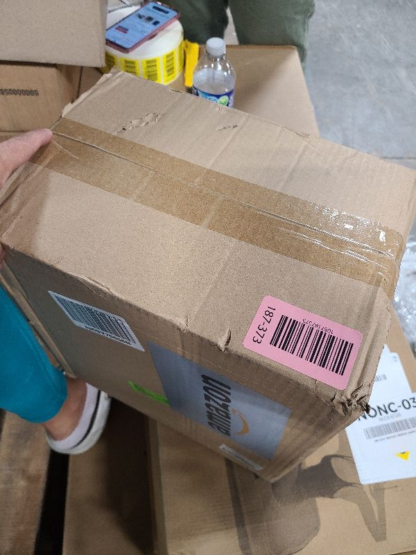 Photo 1 of 3 Ring Binder 1-1/2 Inch, ViVin Sturdy 1.5"-Slant D Ring Binder with 2 Interior Pockets, Clear View Cover, PVC-Free, Fits 350 Sheets of US Letter Size Paper (6 Pack, White)